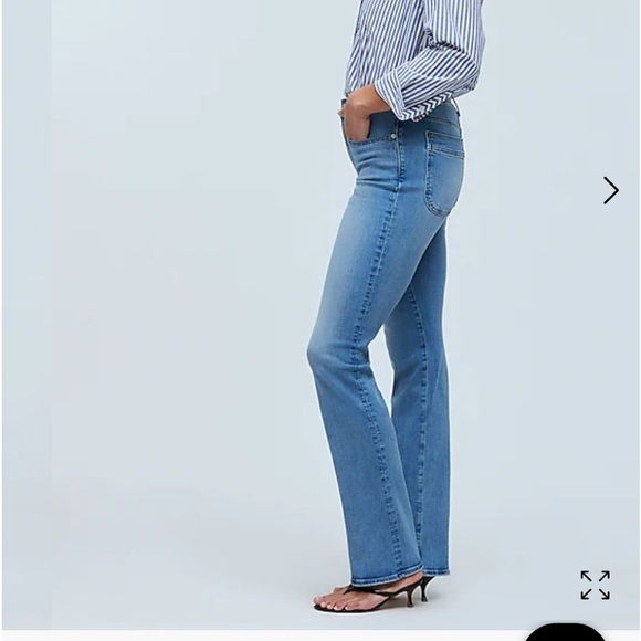 Madewell Petite Kick Out Full Length Jeans Merrigan Wash 30P NWT - Picture 3 of 9
